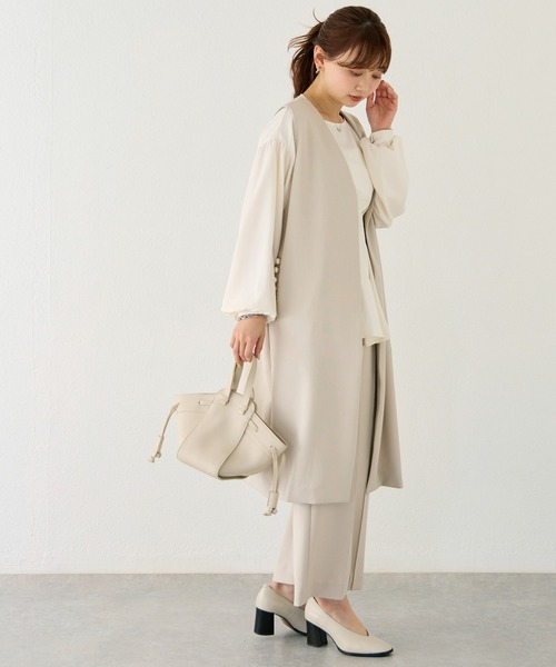 LAVEANGE（ラビアンジェ）の「【洗える】パールポケットロングジレ /セットアップ対応（ベスト・レディース・ベージュ/ブラック・5L/4L/3L/LL/M）」の16枚目の写真