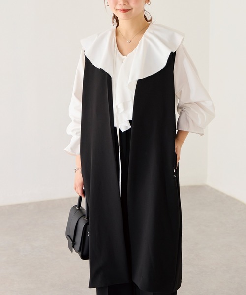 LAVEANGE（ラビアンジェ）の「【洗える】パールポケットロングジレ /セットアップ対応（ベスト・レディース・ベージュ/ブラック・5L/4L/3L/LL/M）」の3枚目の写真