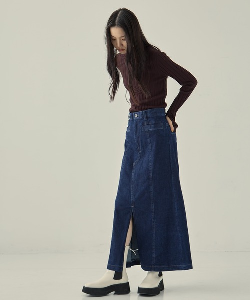 STUDIOUS（ステュディオス）の「【STUDIOUS/ステュディオス】バックフレアデニムスカート（スカート・レディース・グレー/ダークインディゴブルー・1/2）」の13枚目の写真