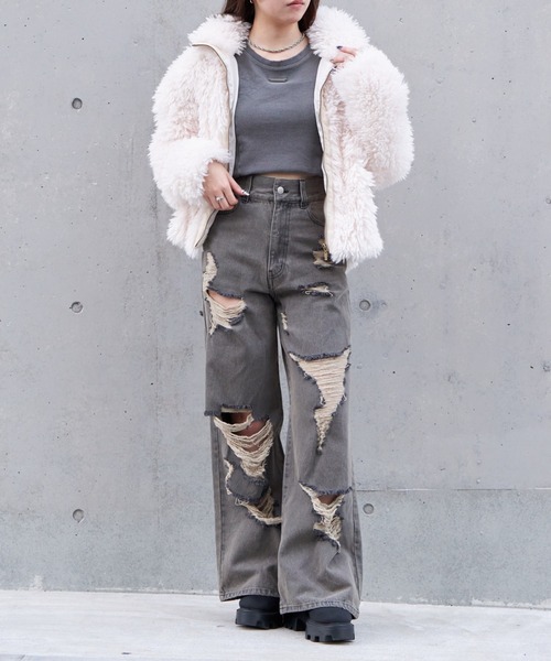 RAY CASSIN（レイカズン）の「【今年絶対欲しい】ボアブルゾン / 軽量 アウター（ブルゾン・レディース・ベージュ/チャコールグレー/アイボリー・FREE）」の17枚目の写真