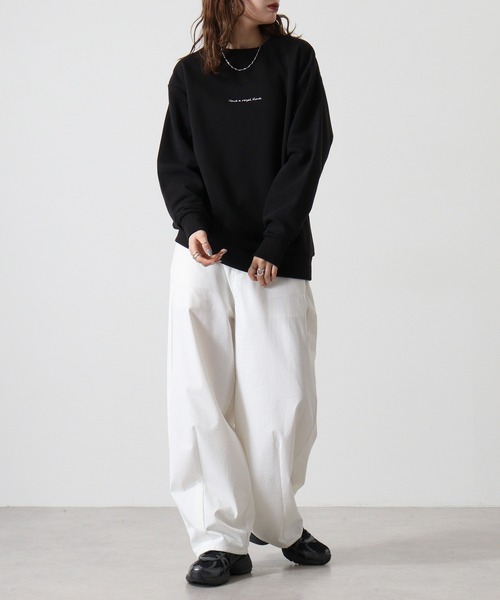 WS select ストレッチ裏起毛 ワンポイント刺繍 花柄デザインスウェットシャツ（スウェット）｜FUNALIVE（ファンアライブ）