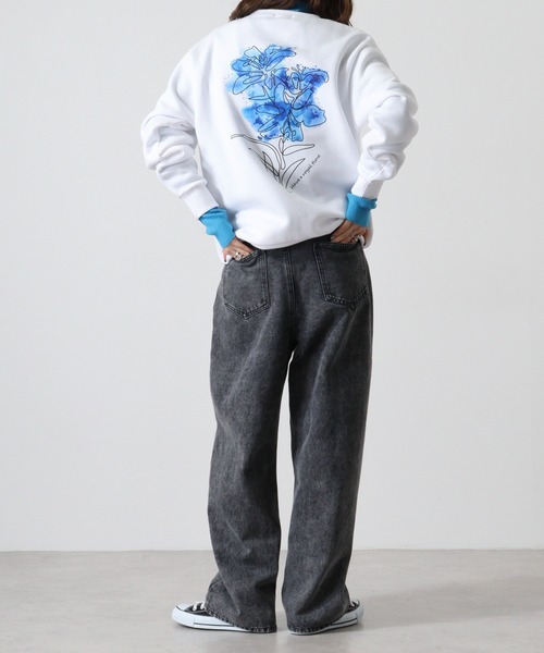 WS select ストレッチ裏起毛 ワンポイント刺繍 花柄デザインスウェットシャツ（スウェット）｜FUNALIVE（ファンアライブ）