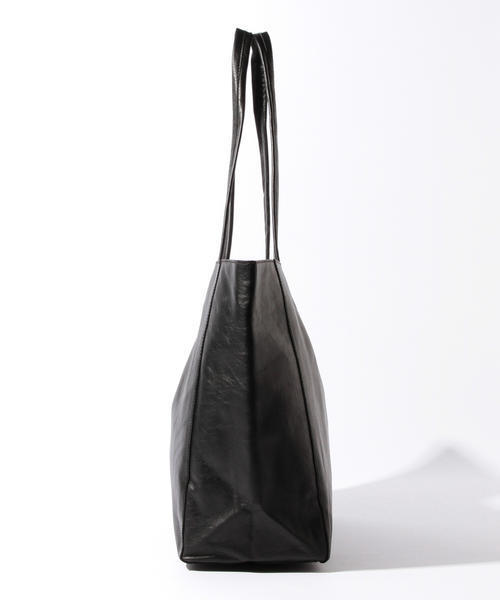 B:MING by BEAMS（ビーミングバイビームス）の「ビーミング by ビームス / カウレザートートバッグ（トートバッグ・メンズ・ブラック/ネイビー・ONE SIZE）」の4枚目の写真