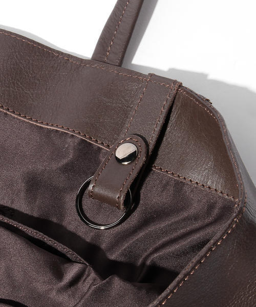 B:MING by BEAMS（ビーミングバイビームス）の「ビーミング by ビームス / カウレザートートバッグ（トートバッグ・メンズ・ブラック/ネイビー・ONE SIZE）」の19枚目の写真