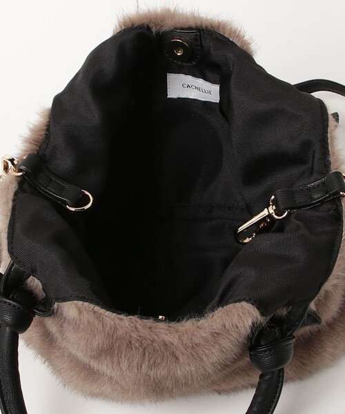 fredy emue（フレディエミュ）の「ノットハンドルファートートバッグ（ショルダーバッグ・レディース・グレイッシュベージュ/ベージュ・FREE）」の20枚目の写真