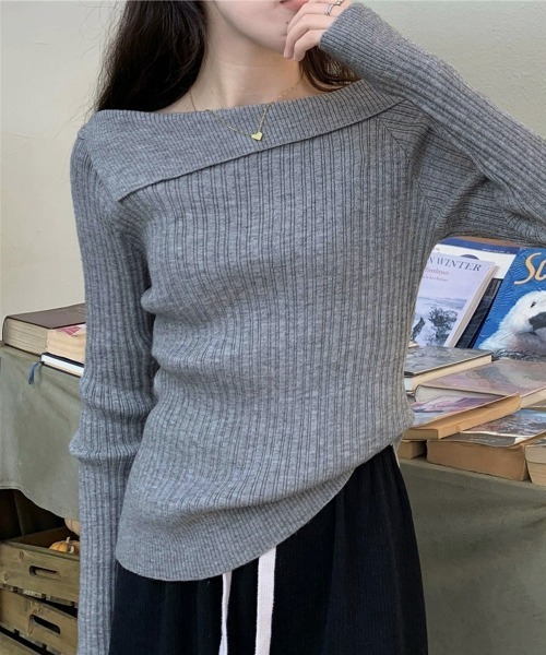 Miniministore(ミニミニストア)の「リブニットトップス オフショルダー 長袖(ニット/セーター・レディース・ベージュ/ブラック/グレー/アイボリー/ホワイト/ワインレッド・FREE)」の8枚目の写真