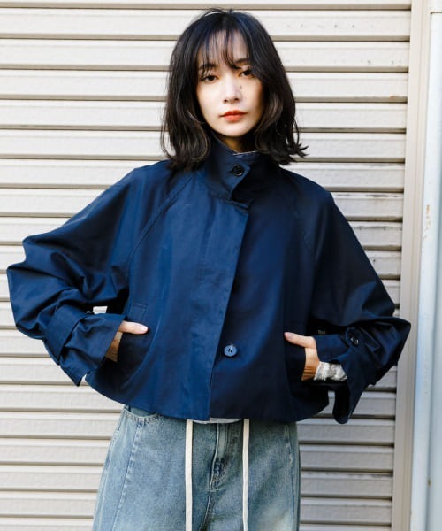 KBF（ケイビーエフ）の「BACKフレアショートジャケット（その他