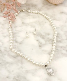 Retica（レティカ）の「結婚式アクセサリー しずくモチーフ パール ネックレス ピアス 2点セット 入学式 卒業式（ネックレス）」