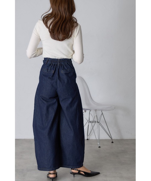 &. NOSTALGIA（アンドドットノスタルジア）の「【ZOZO限定】アシメタックデニムパンツ（デニムパンツ・レディース・インディゴブルー/ライトブルー・M）」の17枚目の写真