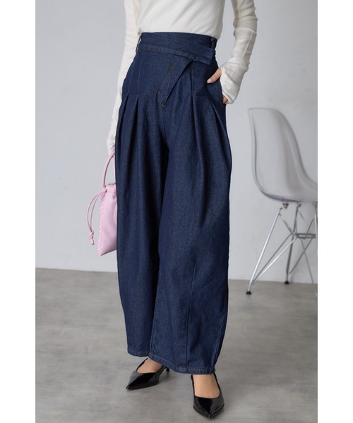 &. NOSTALGIA（アンドドットノスタルジア）の「【ZOZO限定】アシメタックデニムパンツ（デニムパンツ・レディース・インディゴブルー/ライトブルー・M）」の11枚目の写真