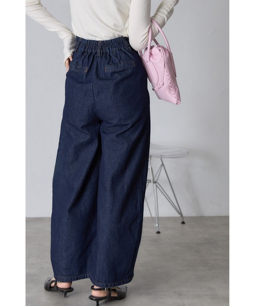 &. NOSTALGIA（アンドドットノスタルジア）の「【ZOZO限定】アシメタックデニムパンツ（デニムパンツ・レディース・インディゴブルー/ライトブルー・M）」の16枚目の写真