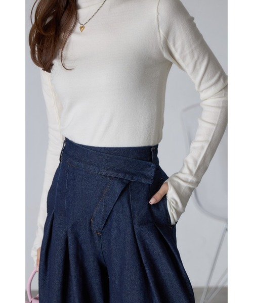 &. NOSTALGIA（アンドドットノスタルジア）の「【ZOZO限定】アシメタックデニムパンツ（デニムパンツ・レディース・インディゴブルー/ライトブルー・M）」の14枚目の写真