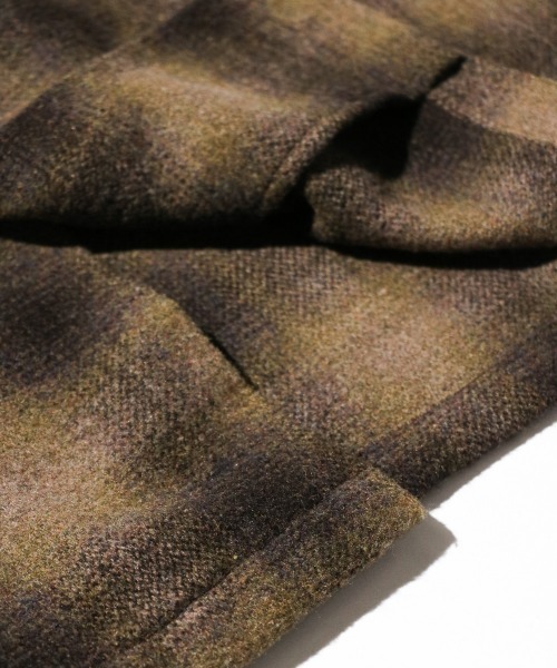 TOWNCRAFT(タウンクラフト)の「TOWNCRAFT / タウンクラフト WOOL CHECK LOOP COLLAR SHIRTS ウール チェック ループカラーシャツ(シャツ/ブラウス・メンズ・ブラウン/グリーン/ブラック・LARGE/MEDIUM)」の16枚目の写真