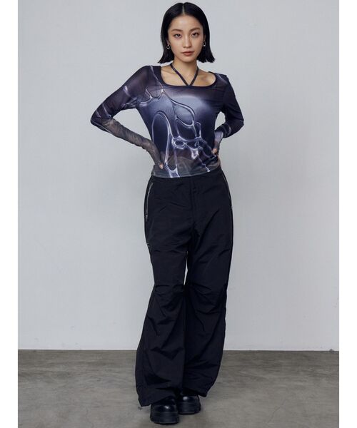 EMODA（エモダ）の「シアーチョーカーネックトップ（Tシャツ/カットソー・レディース・ブラック/ブルー/ネイビー・FREE）」の9枚目の写真