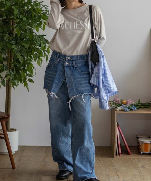 NAVY(ネイビー)の「NAVY ロゴプリント長袖Tシャツ(Tシャツ/カットソー・レディース・グレイッシュベージュ/オートミール/チャコール・M/L)」の17枚目の写真