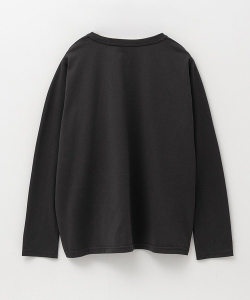 NAVY(ネイビー)の「NAVY ロゴプリント長袖Tシャツ(Tシャツ/カットソー・レディース・グレイッシュベージュ/オートミール/チャコール・M/L)」の19枚目の写真