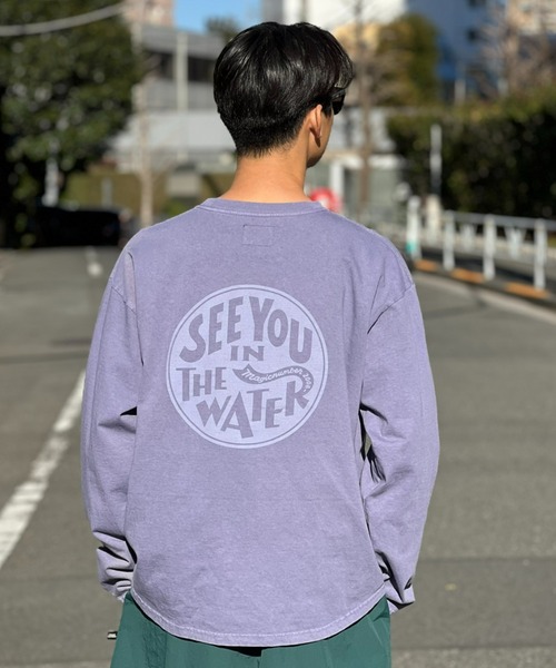 MAGIC NUMBER（マジック ナンバー）の「【MAGIC NUMBER】 SEE YOU IN THE WATER XV US COTTON L/S T-SHIRT シーユーインザウォーター XV US コットンロングスリーブティーシャツ（Tシャツ/カットソー・メンズ・ホワイト/ライトパープル/カーキ/ブラック・MEDIUM/LARGE/X-LARGE）」の10枚目の写真