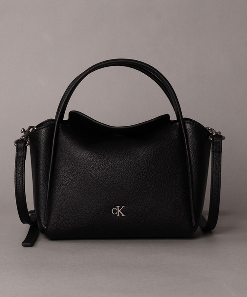 Calvin Klein（カルバン・クライン）の「バッグ - ティモールティナバッグ（ハンドバッグ・レディース・シルバー系/ブラック・FREE）」の2枚目の写真