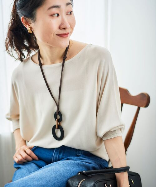 le.coeur blanc（ルクールブラン）の「ハイゲージドルマンプルオーバー（ニット/セーター・レディース・イエロー/ネイビー/ピンク/ライトベージュ・38）」の2枚目の写真