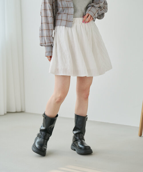 Kastane（カスタネ）の「ウェーブフレアミニスカート（スカート・レディース・ブラック/オフホワイト・FREE）」の4枚目の写真