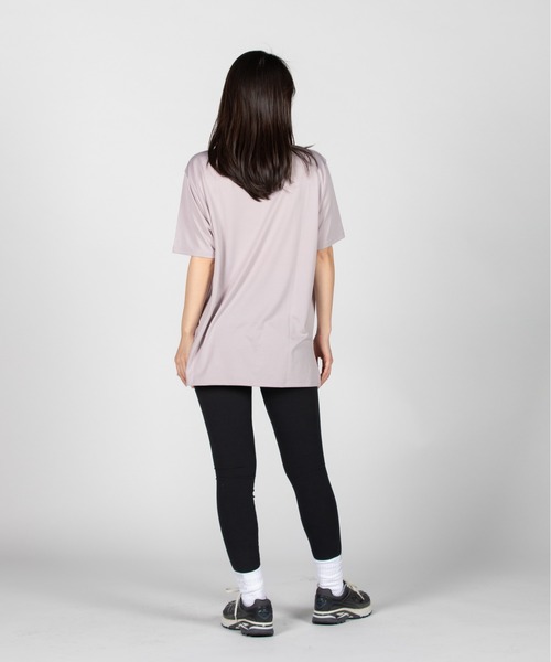 UNDER ARMOUR シャツとスカートセット UNDER ARMOUR（アンダーアーマー）UAスプリングニット ウィンド