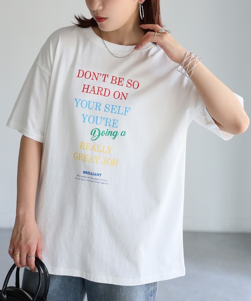 Riberry(リベリー)の「マルチカラーロゴプリント半袖ビッグTシャツ(Tシャツ/カットソー・レディース・ブラック/ホワイト・FREE)」の4枚目の写真