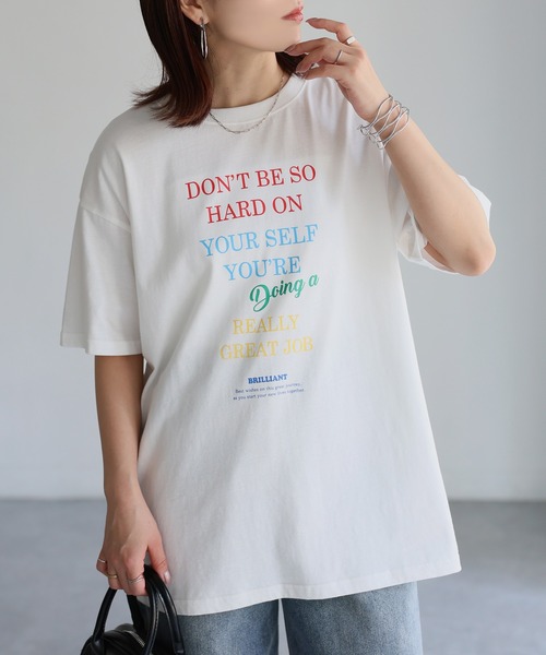 Riberry(リベリー)の「マルチカラーロゴプリント半袖ビッグTシャツ(Tシャツ/カットソー・レディース・ブラック/ホワイト・FREE)」の5枚目の写真