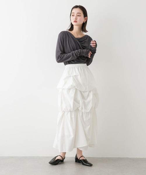 SENSE OF PLACE by URBAN RESEARCH(センスオブプレイスバイアーバンリサーチ)の「シャーリングドレープトップ(Tシャツ/カットソー・レディース・カーキ/チャコールグレー/ベージュ・ONE)」の19枚目の写真