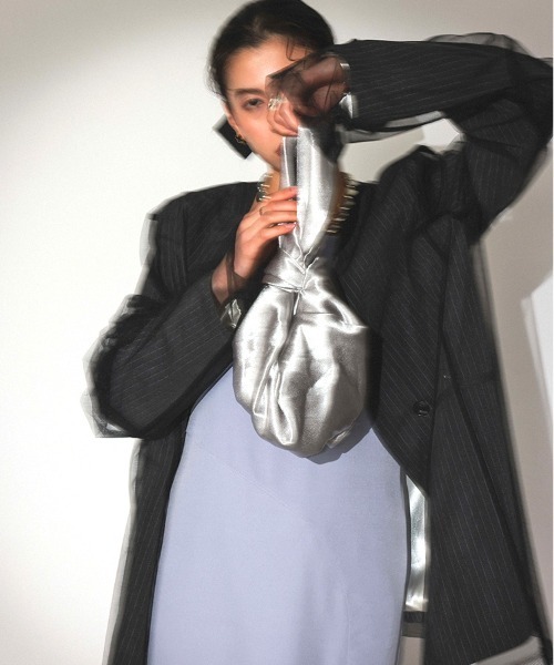 DONOBAN(ドノバン)の「【ANDRESD】stripe layered tulle jacket 結婚式 ジャケット オケージョン お呼ばれ 二次会 成人式 同窓会(ノーカラージャケット・レディース・チャコールグレー/ベージュ・M/S/L)」の13枚目の写真