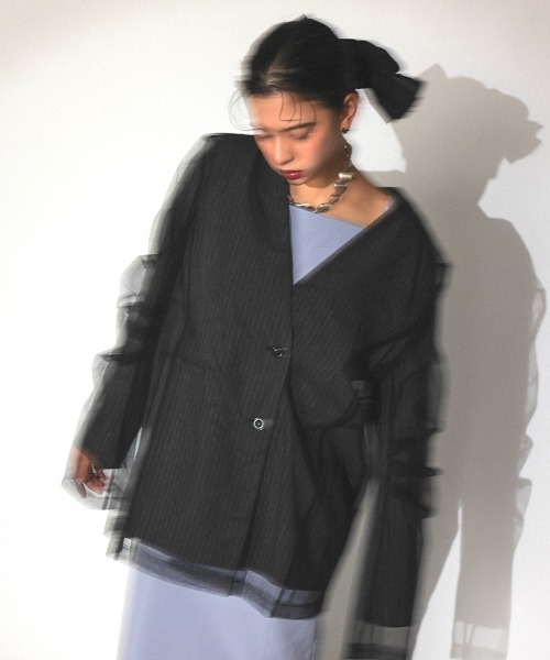 DONOBAN(ドノバン)の「【ANDRESD】stripe layered tulle jacket 結婚式 ジャケット オケージョン お呼ばれ 二次会 成人式 同窓会(ノーカラージャケット・レディース・チャコールグレー/ベージュ・M/S/L)」の20枚目の写真