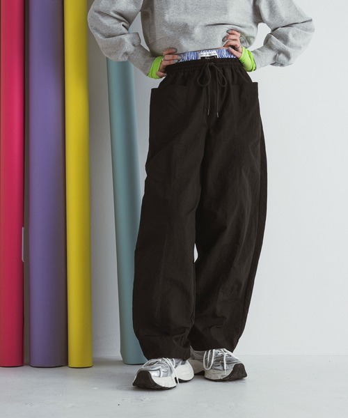 bohmal（ボマール）の「カーブレイヤードナイロンパンツ（その他パンツ・レディース・ホワイト/ブラック・FREE）」の16枚目の写真