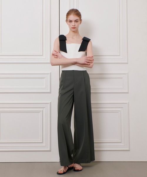 LOULOU WILLOUGHBY(ルルウィルビー)の「【LOULOU WILLOUGHBY】タックステッチワイドパンツ(その他パンツ・レディース・ブラック/オフホワイト/カーキ・1/2)」の11枚目の写真