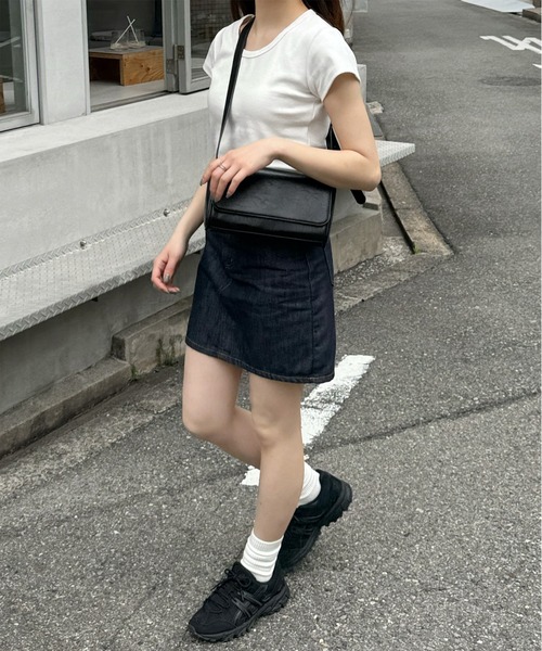 LE MORE（リモア）の「レクタングルショルダーバッグ（ショルダーバッグ・レディース・ブラック/ブラウン・FREE）」の12枚目の写真