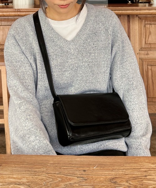 LE MORE（リモア）の「レクタングルショルダーバッグ（ショルダーバッグ・レディース・ブラック/ブラウン・FREE）」の21枚目の写真