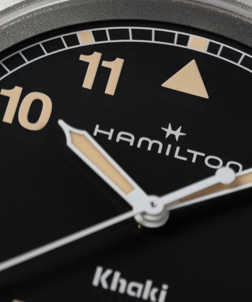 HAMILTON（ハミルトン）の「HAMILTON [ハミルトン] 腕時計 Khaki Field （カーキ フィールド）  クオーツ 38MM ブラック×シルバー（アナログ腕時計・メンズ・ブラック・FREE）」の3枚目の写真