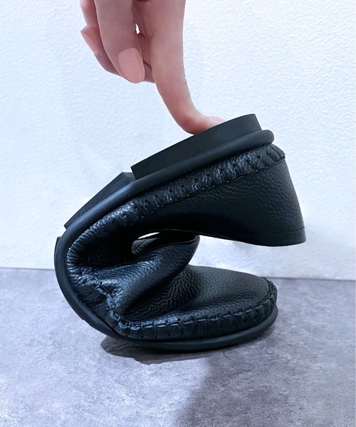 enchanted（エンチャンテッド）の「《APOM》本革アンライニングモカシン（スリッポン・レディース・ホワイト/ベージュ/ブラック/シルバー・38/39/40/41/37/36/35）」の14枚目の写真