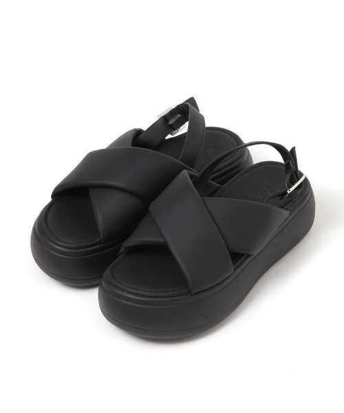LAKOLE（ラコレ）の「パフィークロスサンダル / 291942（サンダル・レディース・ブラック/オフホワイト・MEDIUM/LARGE）」の9枚目の写真