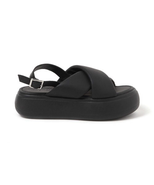 LAKOLE（ラコレ）の「パフィークロスサンダル / 291942（サンダル・レディース・ブラック/オフホワイト・MEDIUM/LARGE）」の7枚目の写真