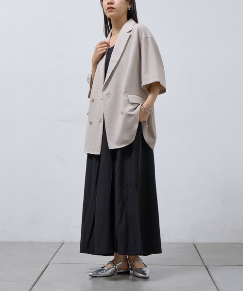 COLONY 2139(コロニートゥーワンスリーナイン)の「テックリネン半袖テーラードジャケット(テーラードジャケット・レディース・ミント/ブラウン/ブラック/グレイッシュベージュ・SMALL/MEDIUM)」の11枚目の写真