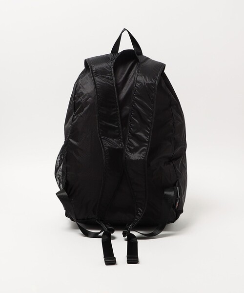 WEEKEND(ER)(ウィークエンダー)の「【別注】<WEEKEND(ER)>パッカブル バックパック(ショルダーバッグ・メンズ・ブラック・FREE)」の3枚目の写真