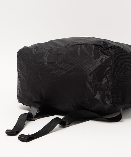 WEEKEND(ER)(ウィークエンダー)の「【別注】<WEEKEND(ER)>パッカブル バックパック(ショルダーバッグ・メンズ・ブラック・FREE)」の5枚目の写真