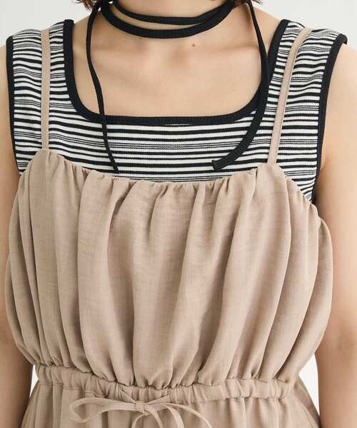 Green Parks(グリーンパークス)の「胸元バルーンウエストリボンサロペット(サロペット/オーバーオール・レディース・ライトベージュ/ブラック・FREE)」の10枚目の写真