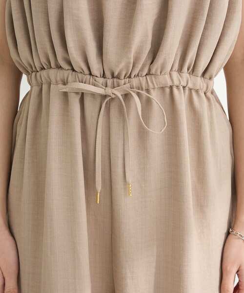 Green Parks(グリーンパークス)の「胸元バルーンウエストリボンサロペット(サロペット/オーバーオール・レディース・ライトベージュ/ブラック・FREE)」の12枚目の写真