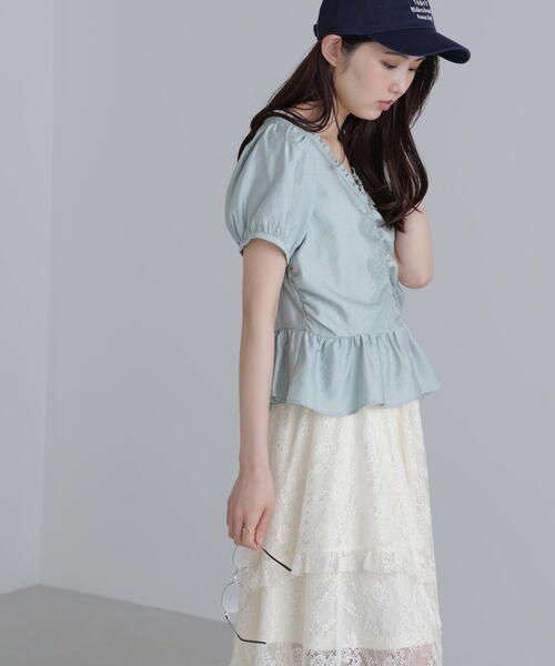 FREE'S MART(フリーズマート)の「◆ペプラムギャザーブラウス(シャツ/ブラウス・レディース・ブルー/ホワイト系その他/ブラウン/ブラック・FREE)」の8枚目の写真