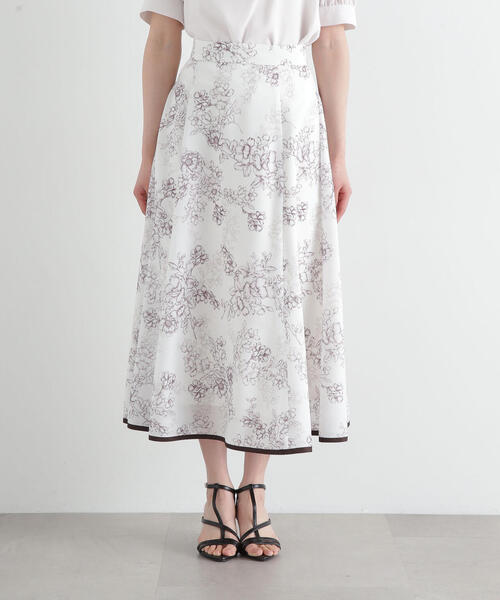 PROPORTION BODY DRESSING（プロポーションボディドレッシング）の「モノトーンシアーフラワースカート / 1215120505（スカート・レディース・ブラウン/ダークグレー・SMALL/MEDIUM/X-SMALL）」の15枚目の写真