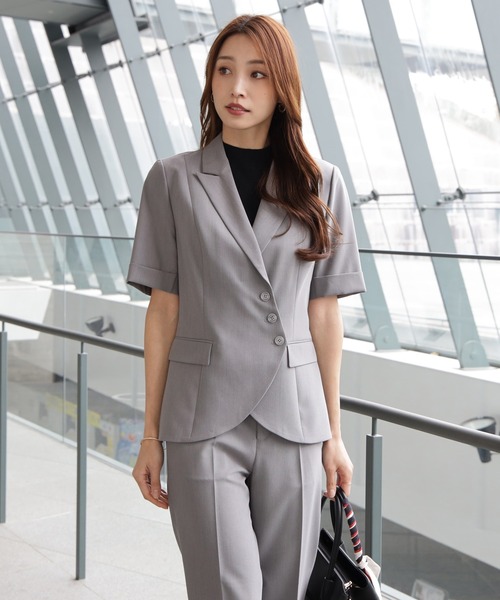 DRESS PLUS（ドレスプラス）の「ボタンがアクセントのセットアップスーツ（スーツパンツ・レディース・グレー/ネイビー/グレイッシュブルー・M/L）」の12枚目の写真