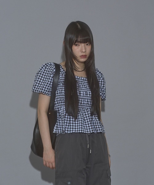 Nu(ニュー)の「【Nu】ボートネックシャーリングブラウス(シャツ/ブラウス・レディース・グリーン/オフホワイト/チェック・M)」の8枚目の写真