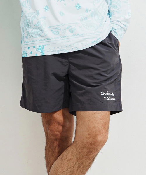 1minute 1second（ワンミニットワンセカンド）の「mp13519-Cursive embroidery nylon swim shorts ナイロンショーツ（その他パンツ・メンズ・チャコール/オリーブ/ブラック・S/M/L/XL）」の16枚目の写真