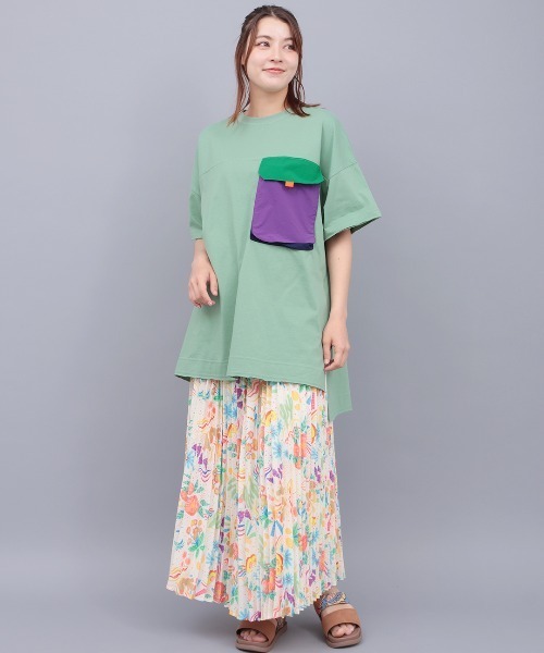 チチカカ（チチカカ）の「ナイロンビッグポケットＴシャツ（Tシャツ/カットソー・メンズ・グレー/チャコールグレー/グリーン・FREE）」の6枚目の写真