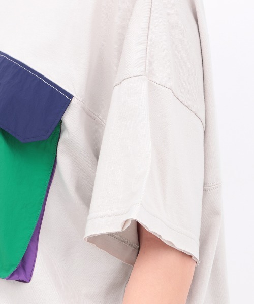 チチカカ（チチカカ）の「ナイロンビッグポケットＴシャツ（Tシャツ/カットソー・メンズ・グレー/チャコールグレー/グリーン・FREE）」の14枚目の写真